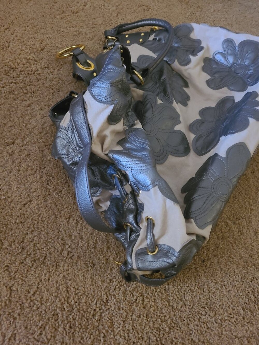 Big Buddha Metallic Floral Appliqué Hobo Bag Satchel - Picture 6 of 7